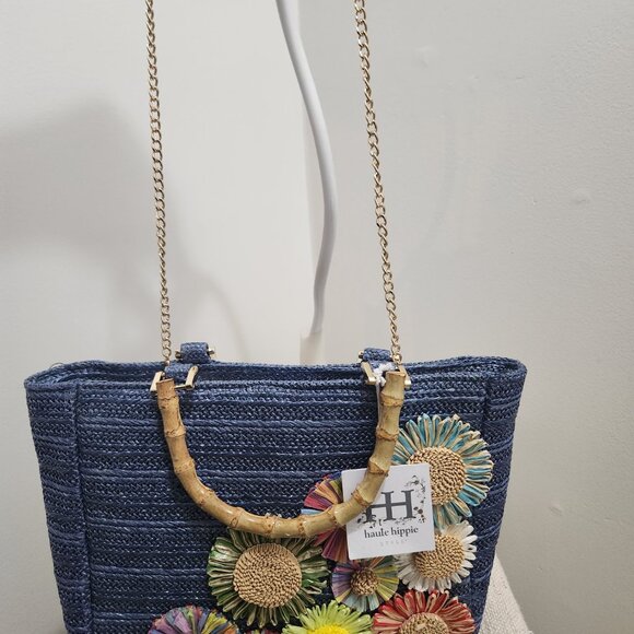 Haute Hippe clutch or crossbody - Picture 5 of 6